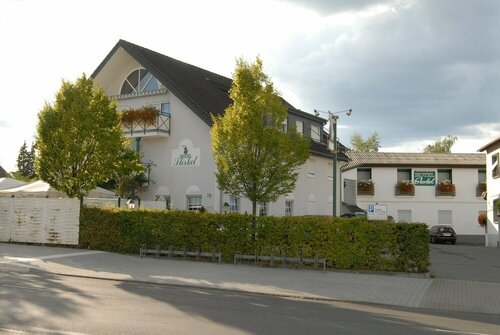 Гостиница Hotel Sterkel в Рёдермарке