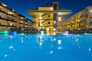 Гостиница Aparthotel Odissea Park
