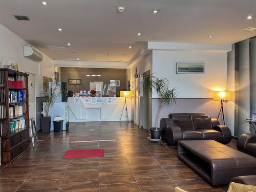 Гостиница Hôtel Le National в Сете