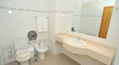 Гостиница Hotel Salgueiro в Порту Мониш
