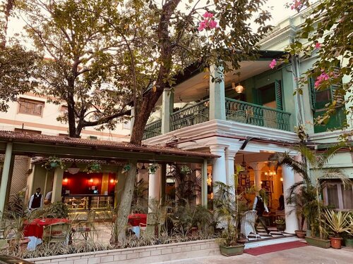 The Elgin Fairlawn Kolkata