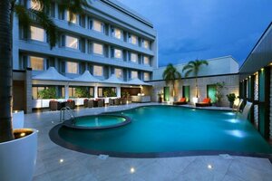 Гостиница Hotel Cenneys Gateway