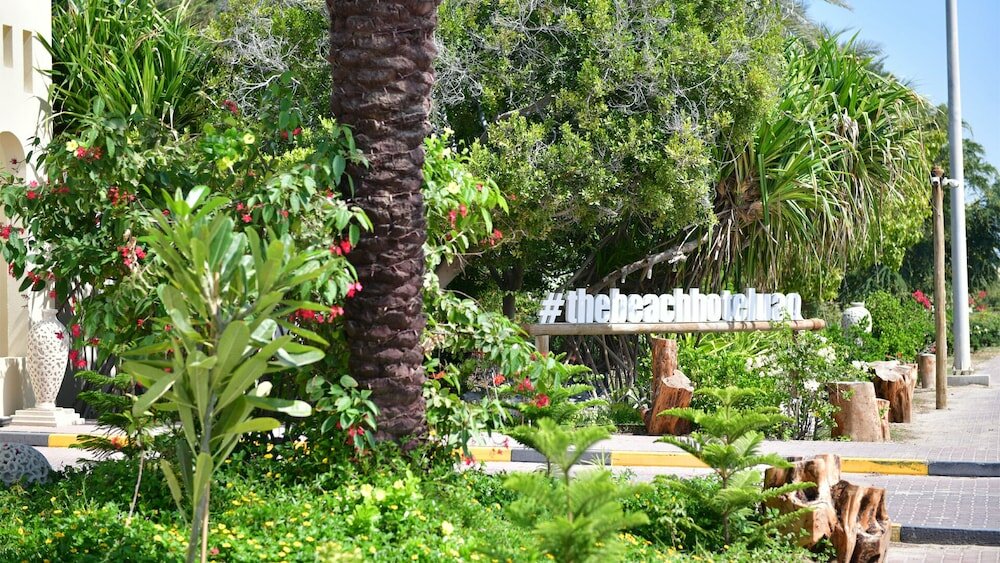 Umm Al Quwain Beach Hotel - 9