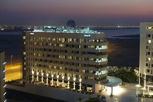 Гостиница Staybridge Suites Abu Dhabi - Yas Island