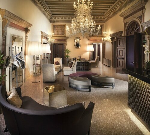 Гостиница Arcadia Boutique Hotel в Венеции