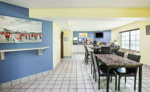Гостиница Days Inn by Wyndham Blue Springs в Индепенденсе