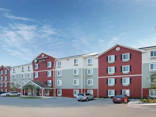 Гостиница Extended Stay America Select Suites - Orlando - Sanford - Airport в Делтоне