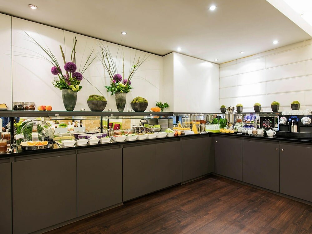 Фото Отель Ibis Styles Frankfurt City