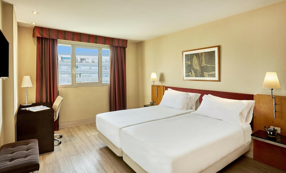 Фото Nh Ciutat de Reus