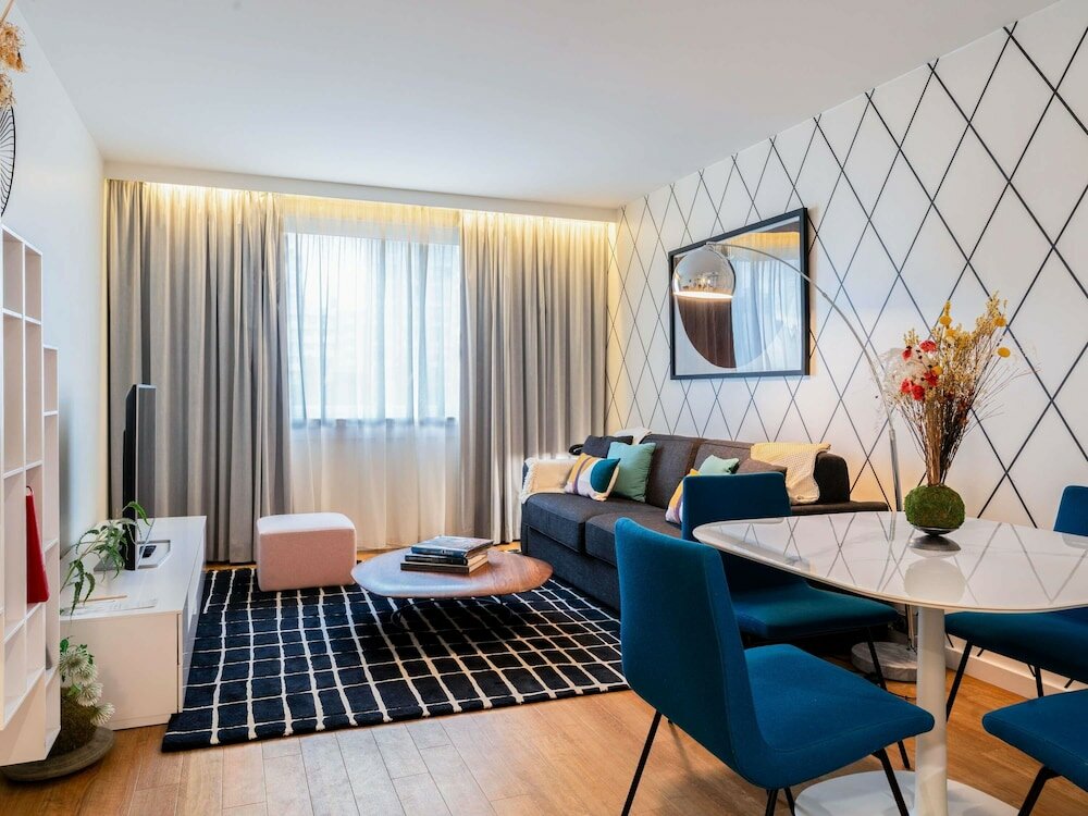 Фото Novotel Paris 17