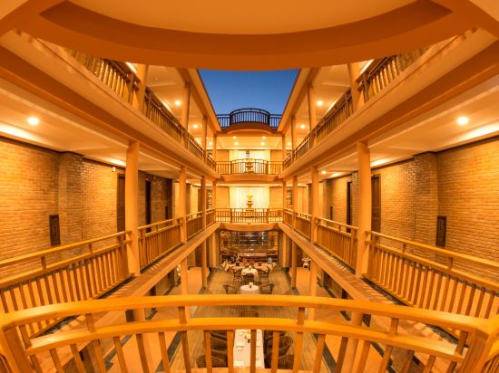 Фото Bagan View Hotel