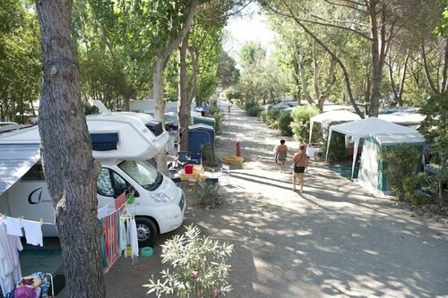 Кемпинг New Camping Le Tamerici в Чечине
