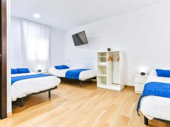 Фото Laramond Barcelona Rooms