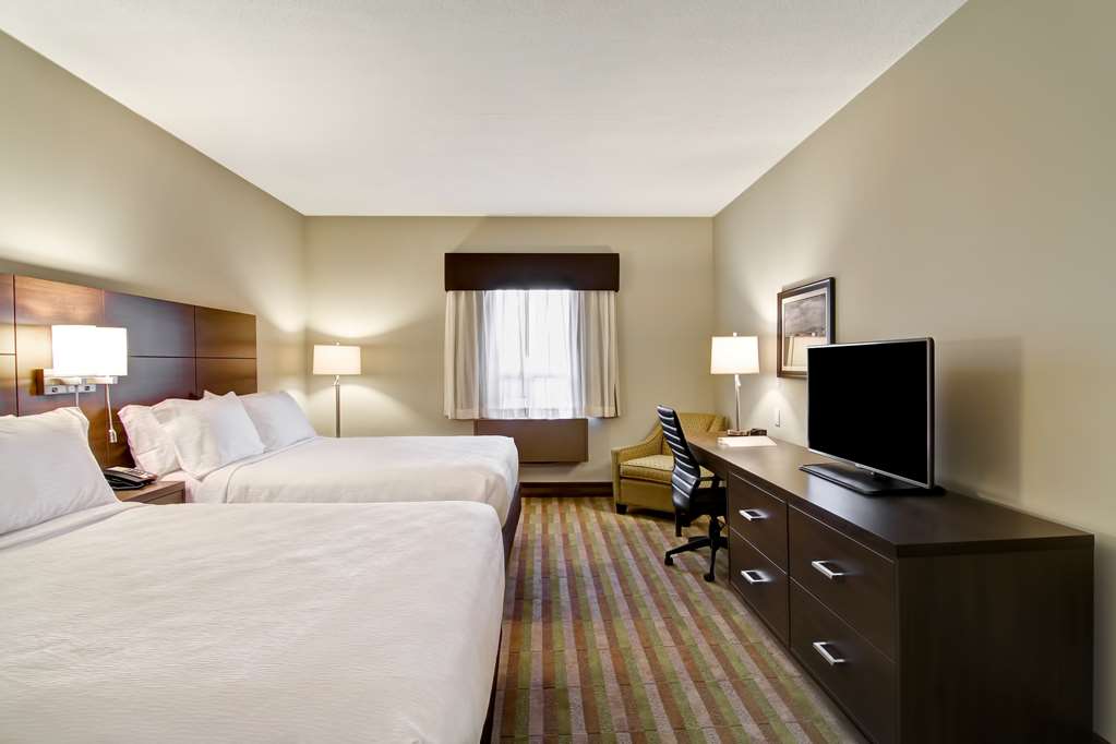 Фото Best Western London Airport Inn & Suites