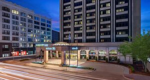 Гостиница Hilton Indianapolis Hotel & Suites
