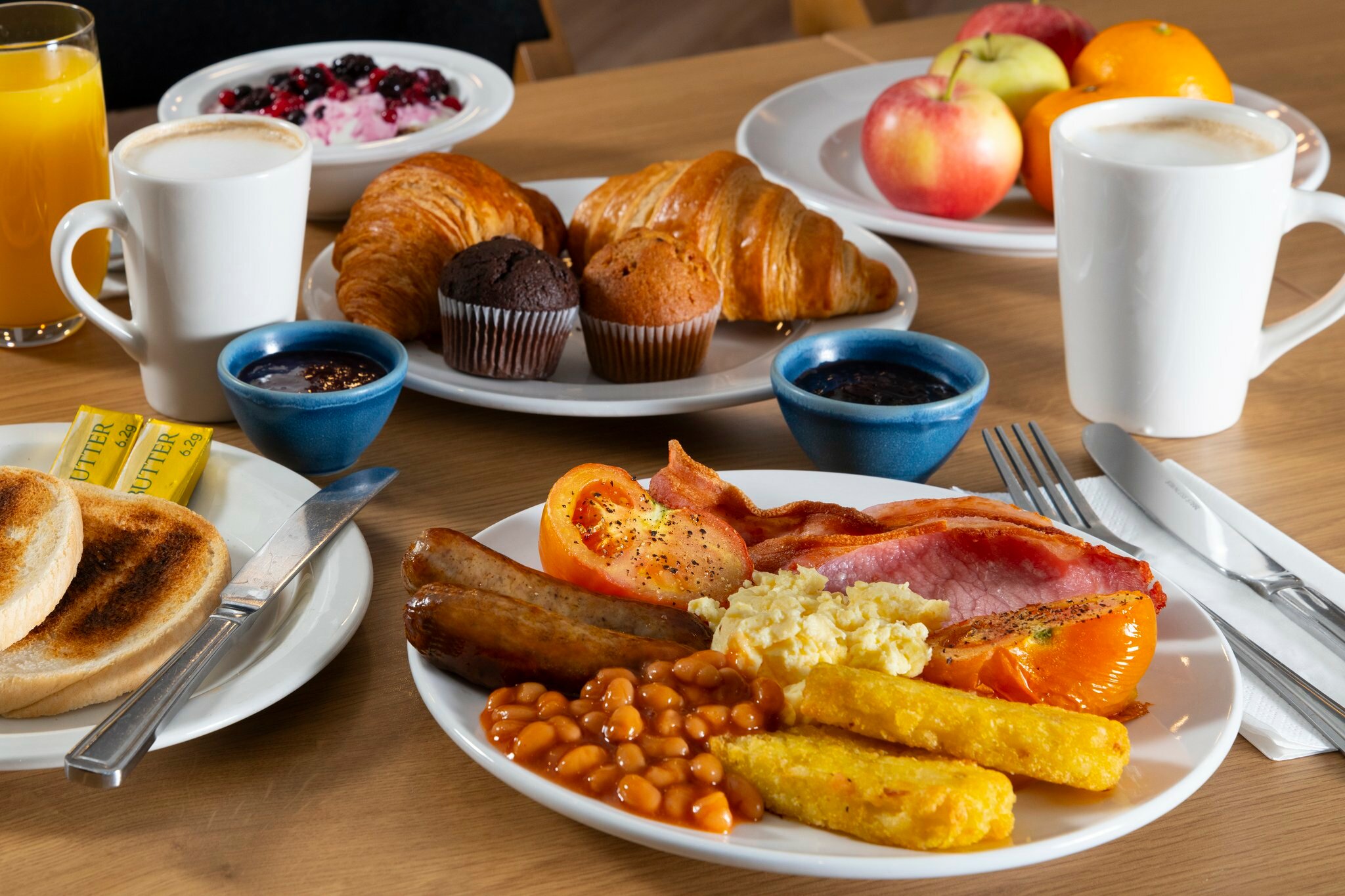 Фото Holiday Inn Express Birmingham - Oldbury, an Ihg Hotel