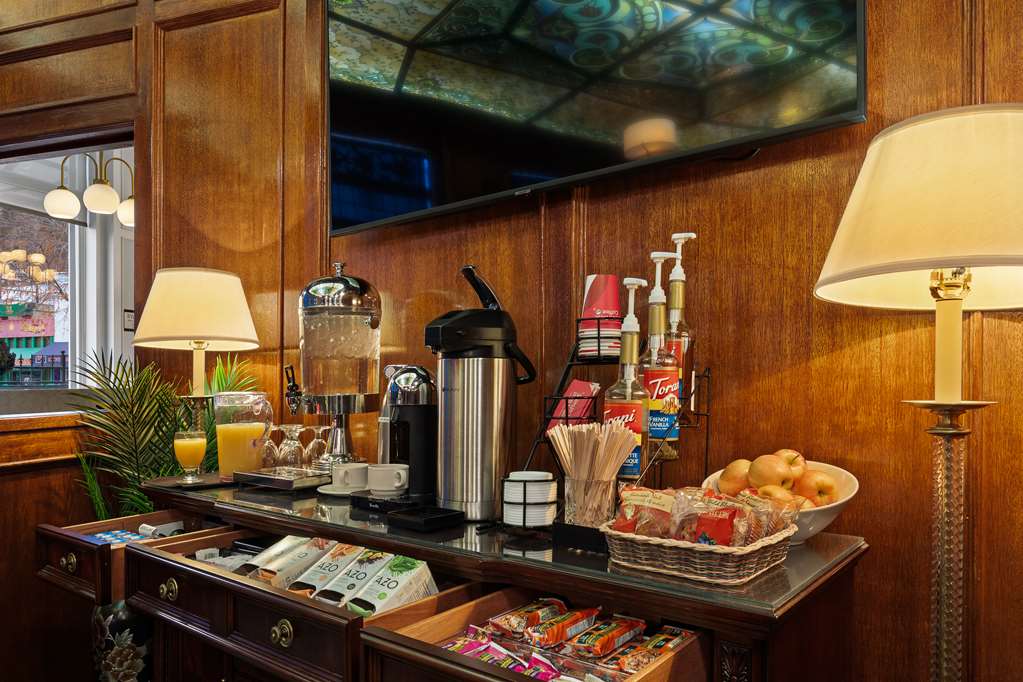 Фото Crown Columbia Hotel, Bw Premier Collection