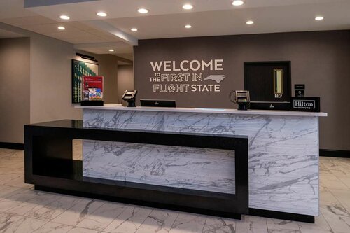 Гостиница Hampton Inn & Suites Winston-Salem Downtown в Уинстон-Сейлеме