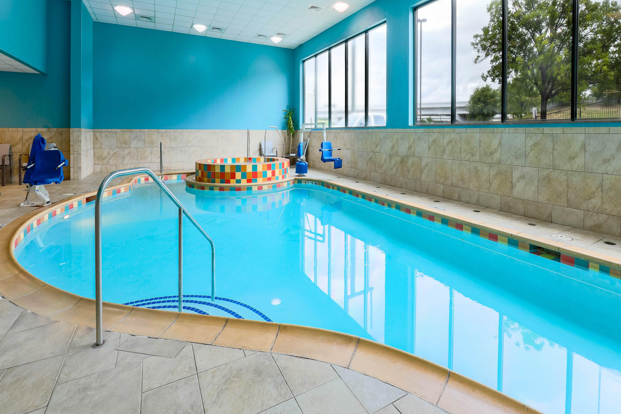 Фото Holiday Inn Express Hotel & Suites Fort Worth Downtown, an Ihg Hotel