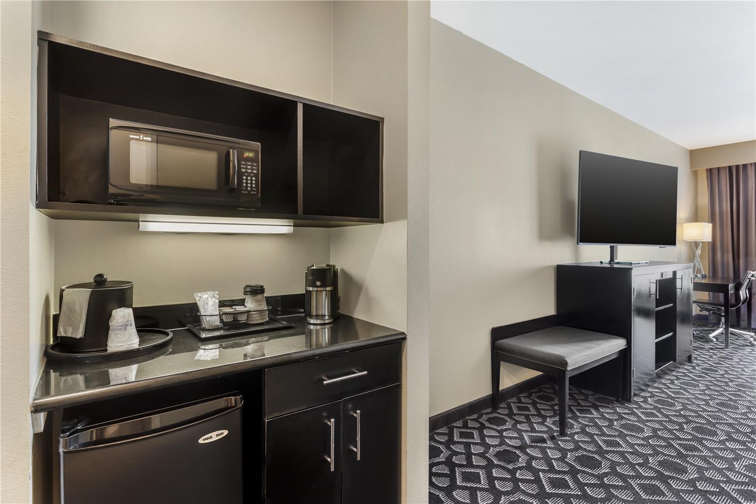 Фото Best Western Plus Laredo Inn & Suites