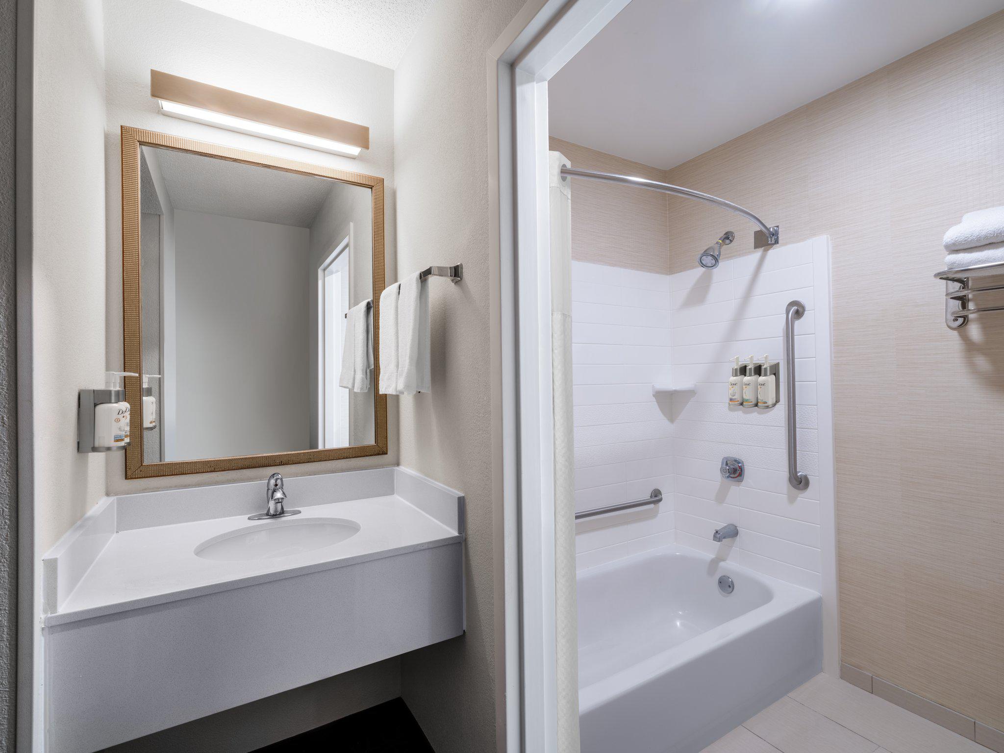 Фото Fairfield Inn by Marriott Macon West