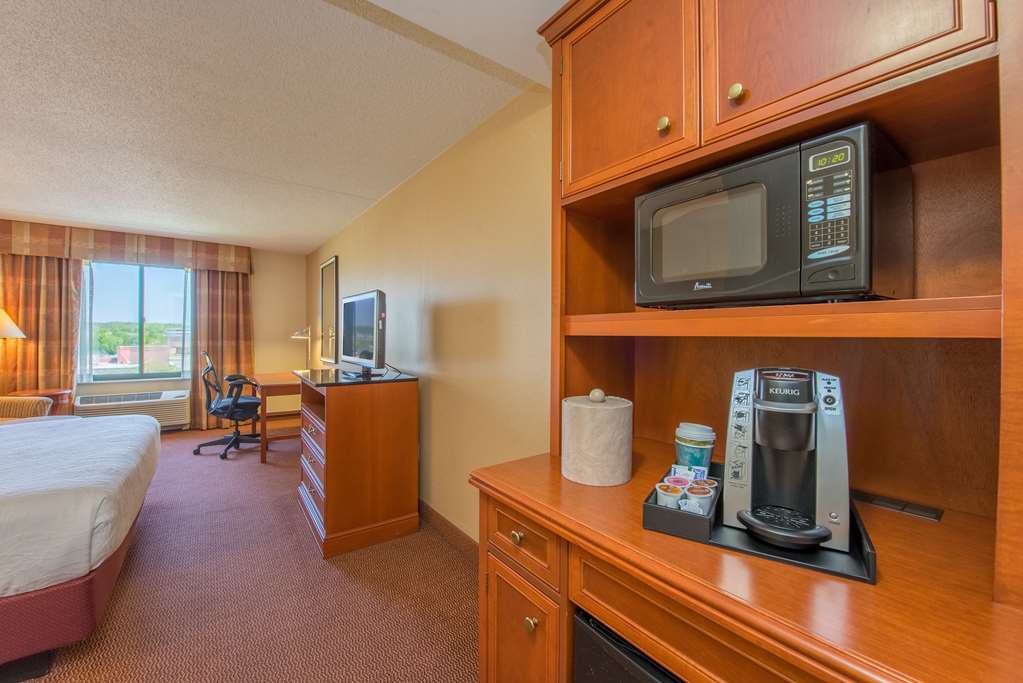 Фото Hilton Garden Inn Poughkeepsie/Fishkill