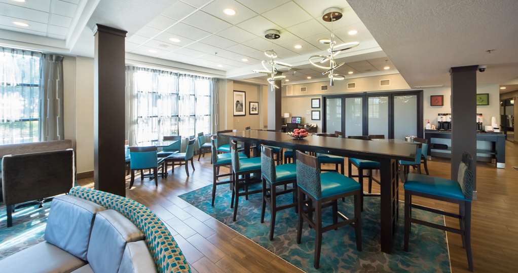 Фото Hampton Inn Lakeland