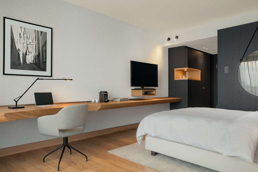 Фото Radisson Blu Hotel, Cologne