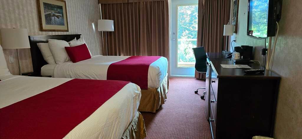 Фото SureStay by Best Western Richmond Vancouver Airport