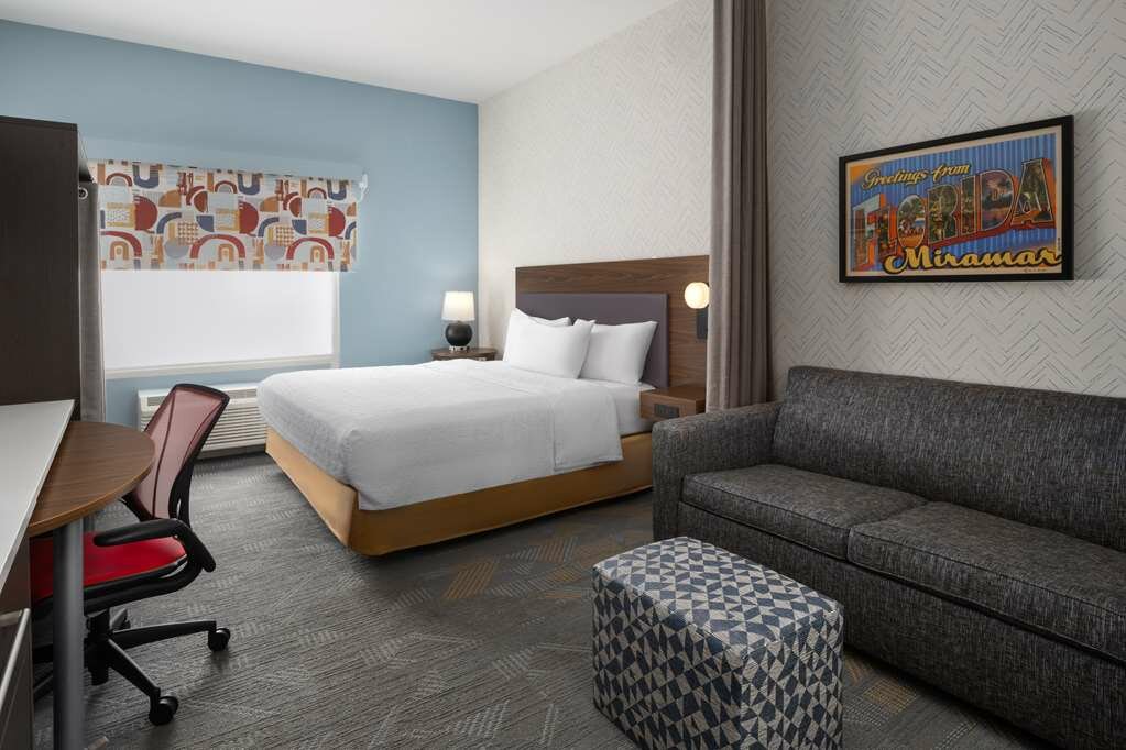 Фото Home2 Suites by Hilton Miramar Ft Lauderdale