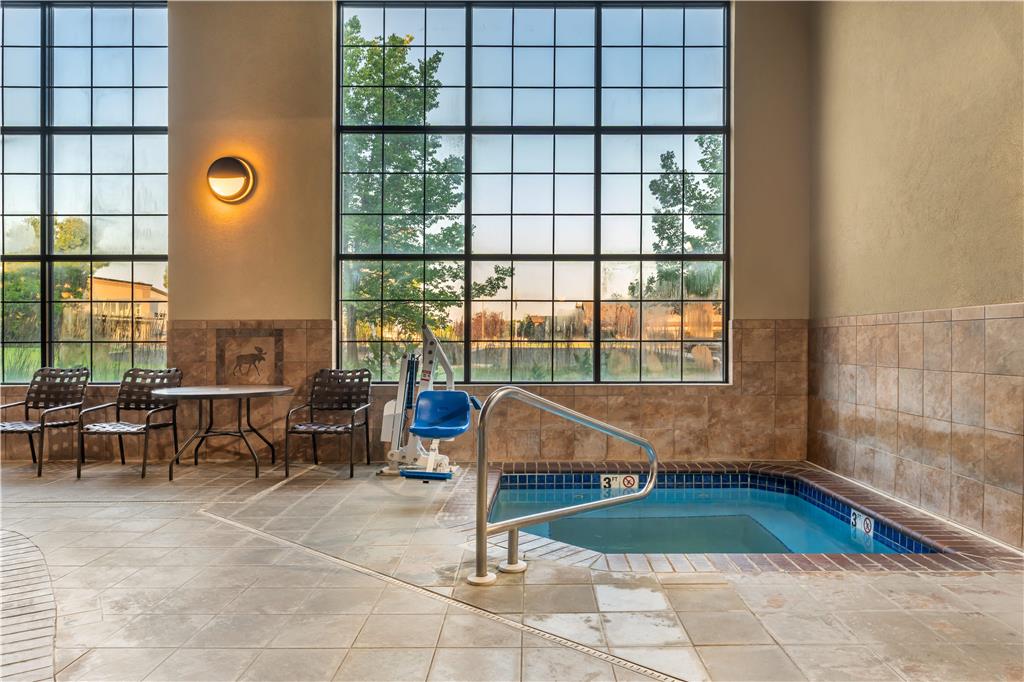 Фото Best Western Plus Kelly Inn & Suites