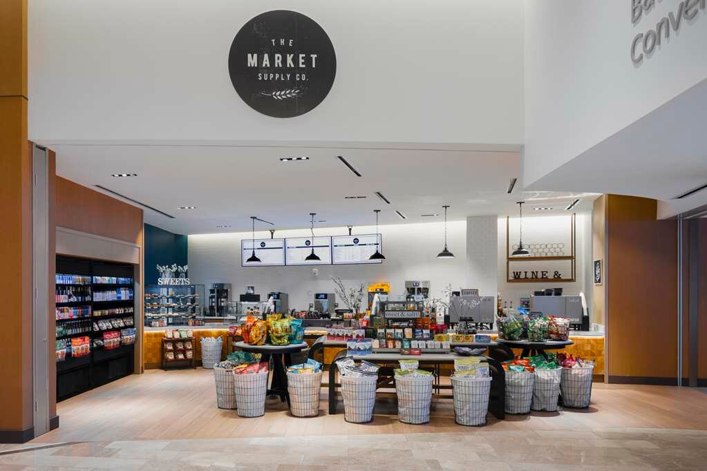 Фото Hilton Columbus Downtown