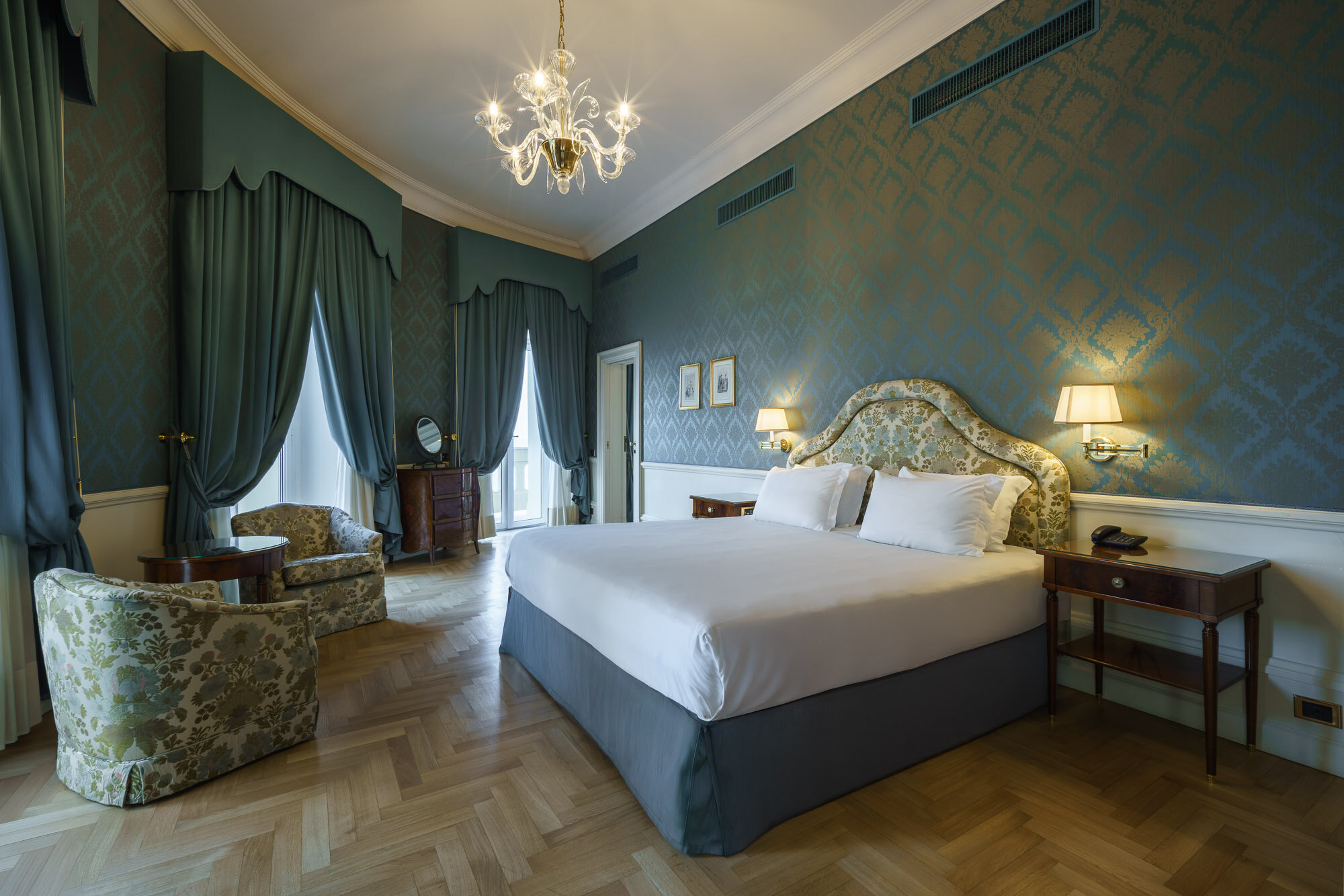 Фото Eurostars Hotel Excelsior