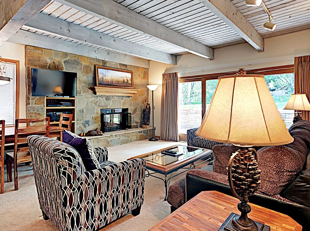 Фото The Timberline Condominiums