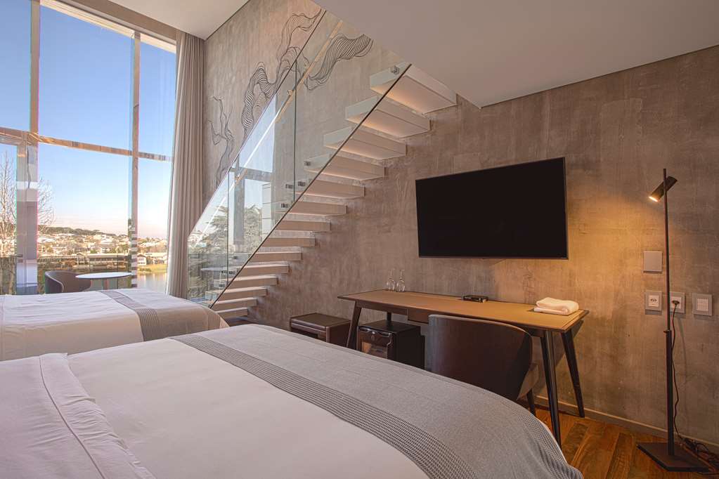 Фото Suryaa Hotel Pinhais, Curio Collection by Hilton