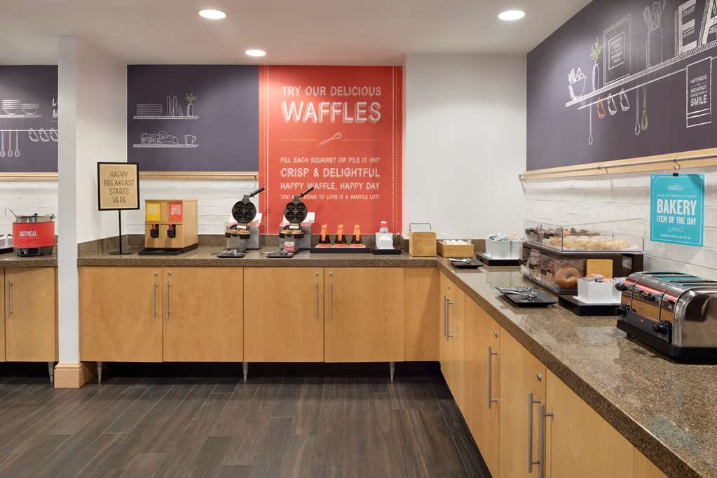 Фото Hampton Inn & Suites Madison-West