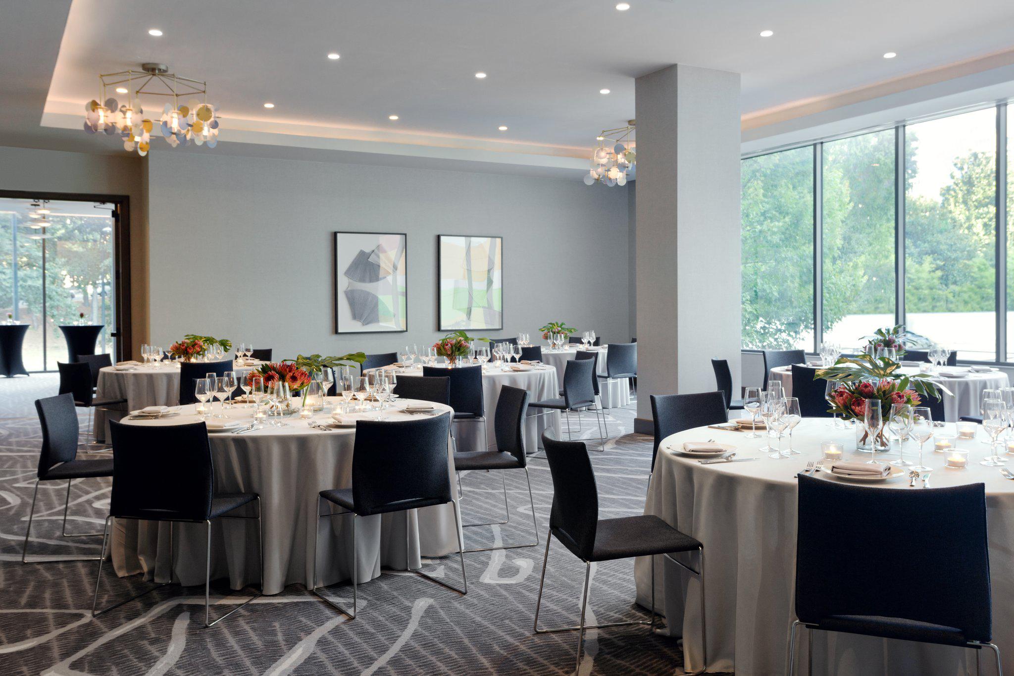 Фото Kimpton Shane Hotel an IHG hotel