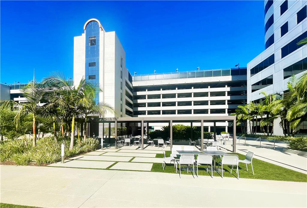 Фото Hilton Woodland Hills/Los Angeles