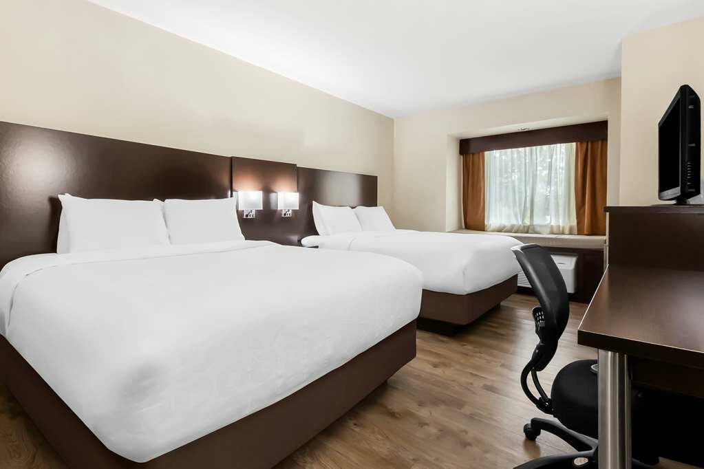 Фото Best Western Patriots Point