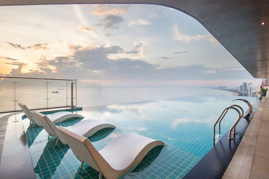 Фото Radisson Hotel Danang