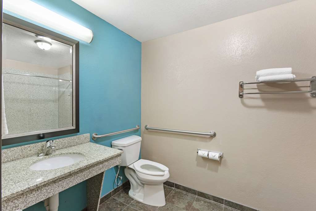 Фото Best Western Sonora Inn & Suites