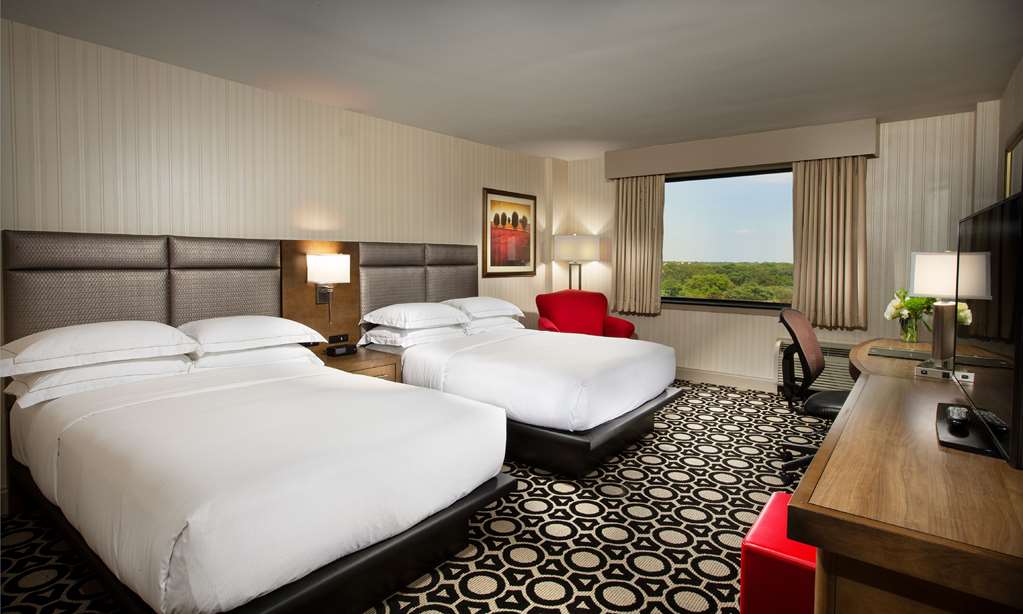 Фото Hilton Chicago/Northbrook