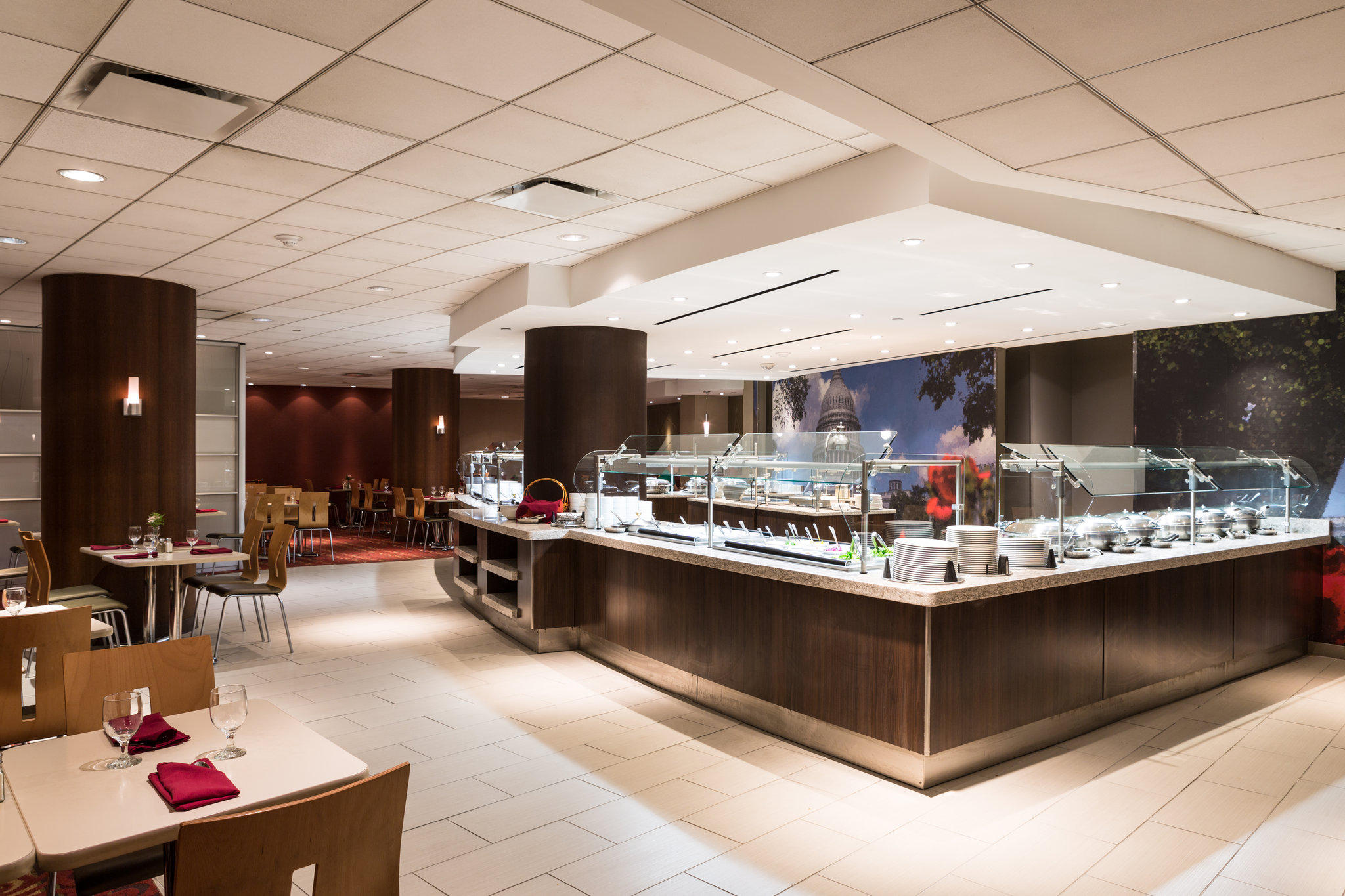 Фото Holiday Inn Washington Capitol - Natl Mall, an Ihg Hotel