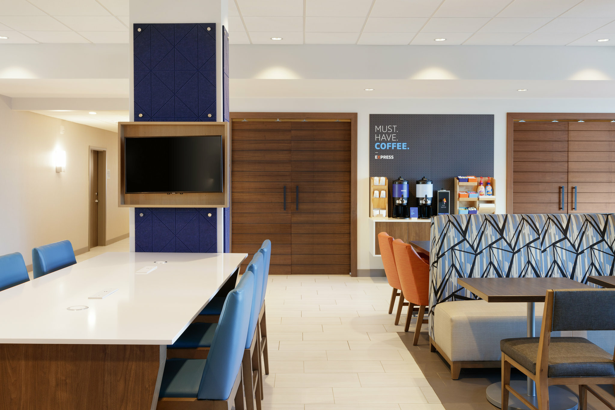 Фото Holiday Inn Dallas Market Center, an Ihg Hotel