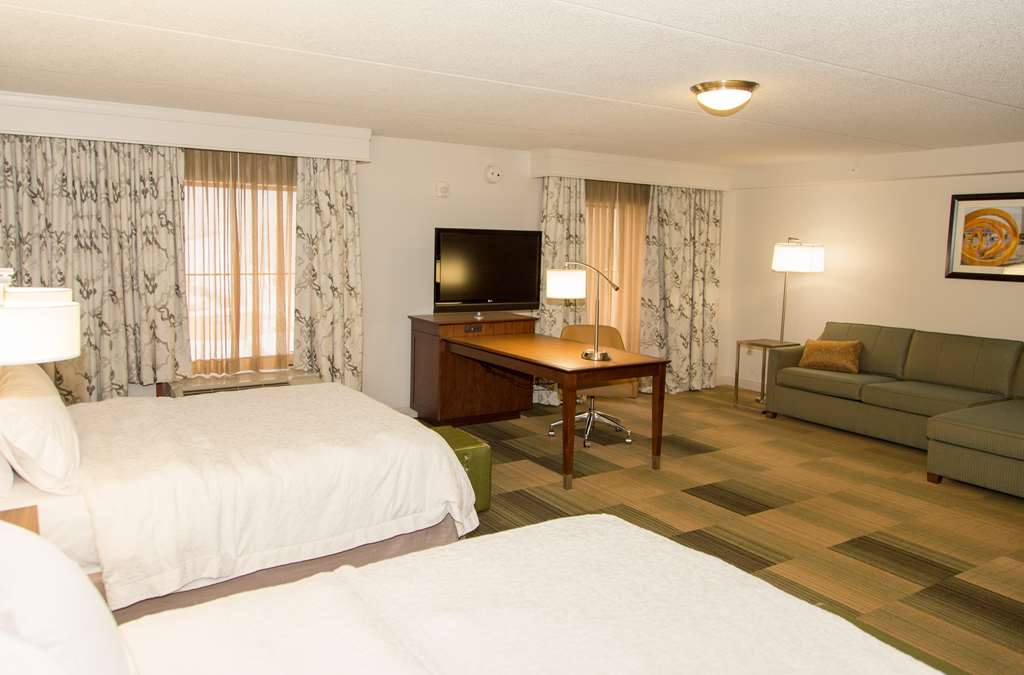 Фото Hampton Inn & Suites Albany-Downtown