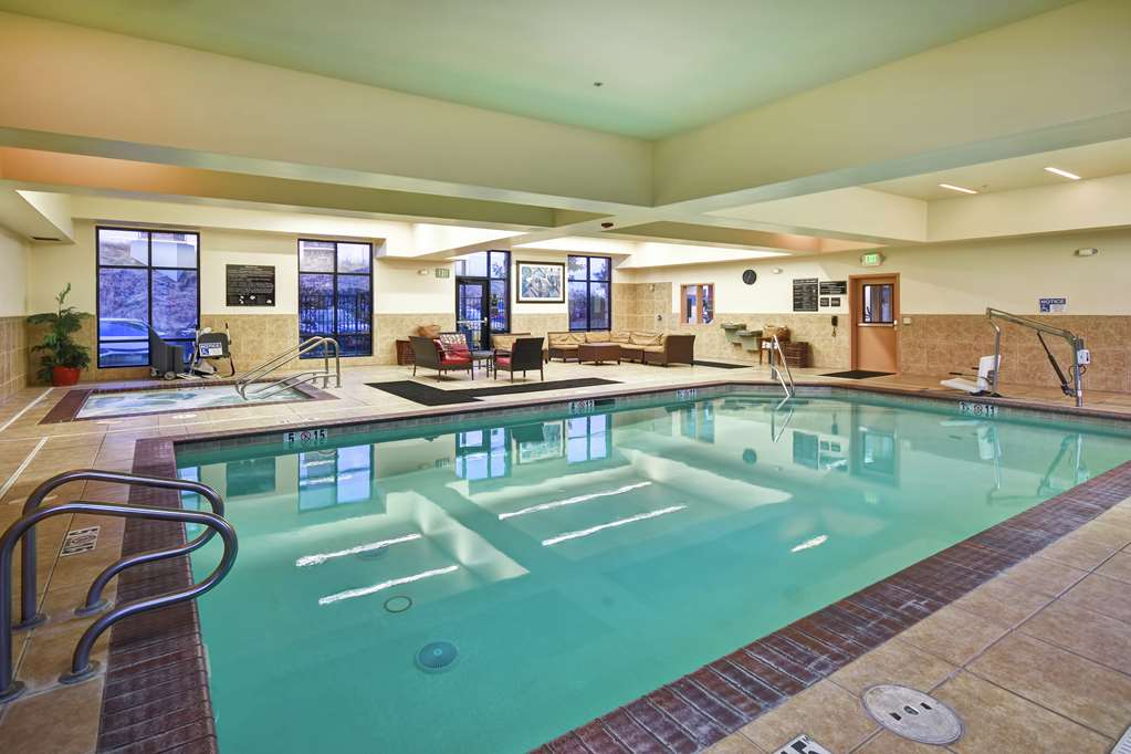 Фото Hampton Inn & Suites Folsom
