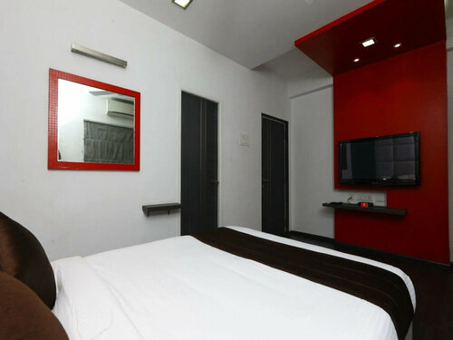 Oyo 9911 Apartment Shylee Niwas