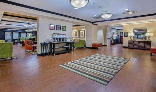 Гостиница Hampton Inn Covington в Ковингтоне