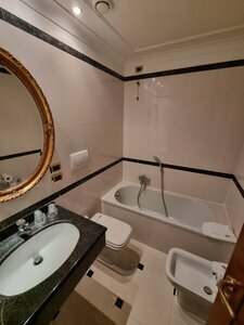 Гостиница Raeli Hotel Regio в Риме