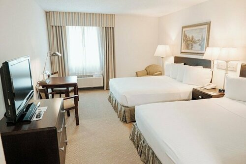Гостиница Ann Arbor Regent Hotel & Suites в Ипсиланти
